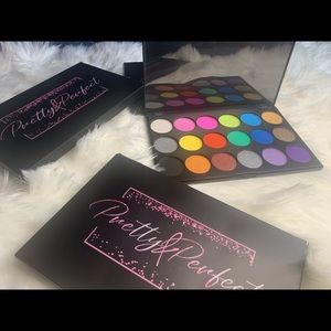 Eyeshadow palette